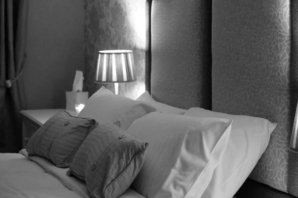 Deluxe Double Room with Bath room - Image 3