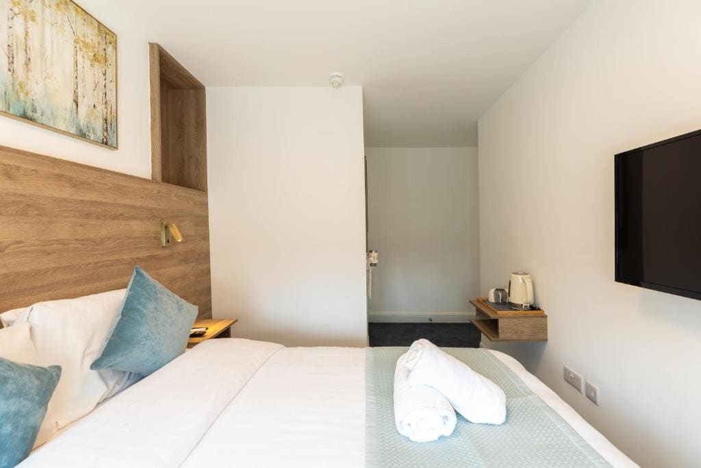 Standard Triple Room room - Image 2