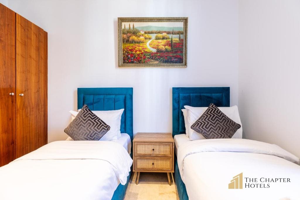 Two-Bedroom Apartment room - Image 1