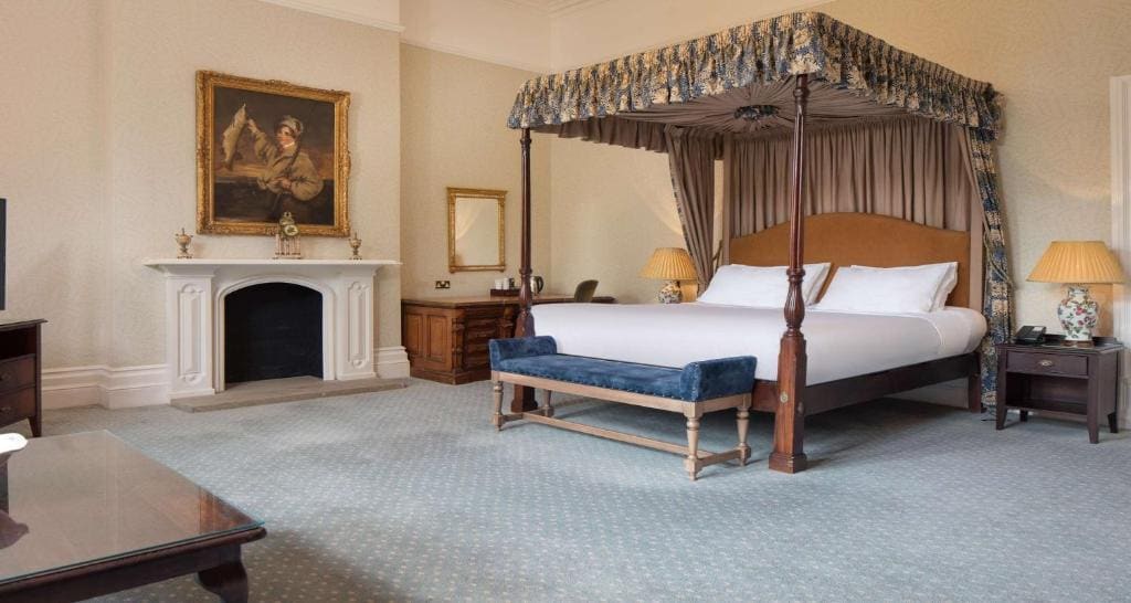 Executive King Suite - Non-Smoking room - Image 3