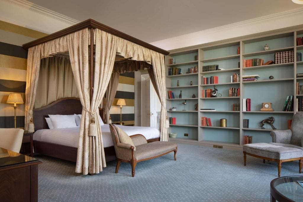 Deluxe King Suite with Four Poster Bed room - Image 1