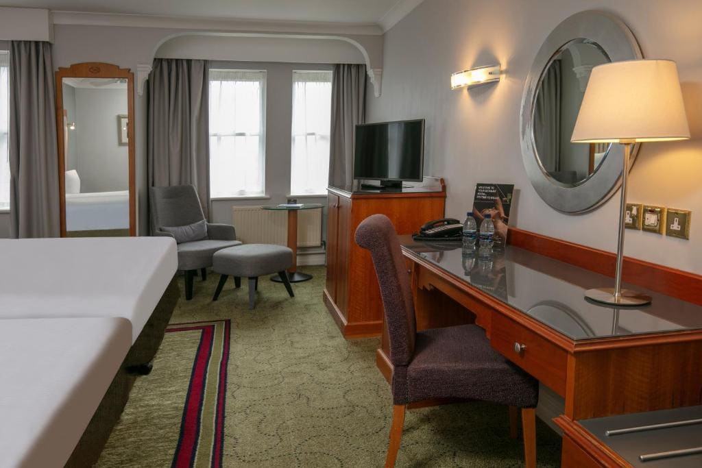 Classic Twin Room room - Image 2