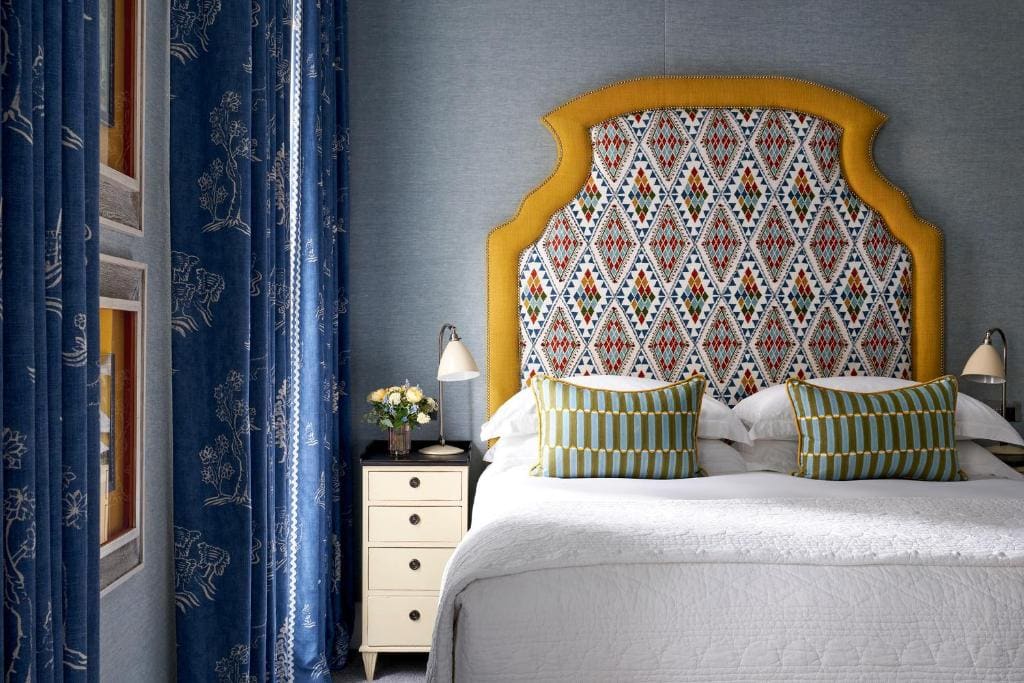 Deluxe Room room - Image 3