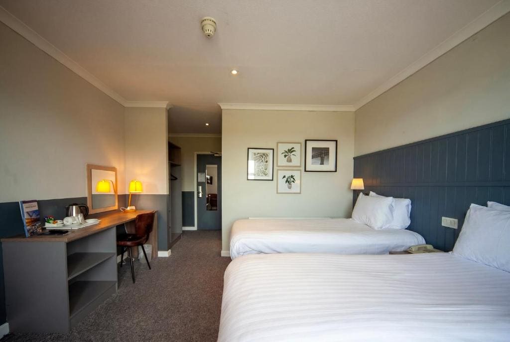 Twin Room room - Image 2