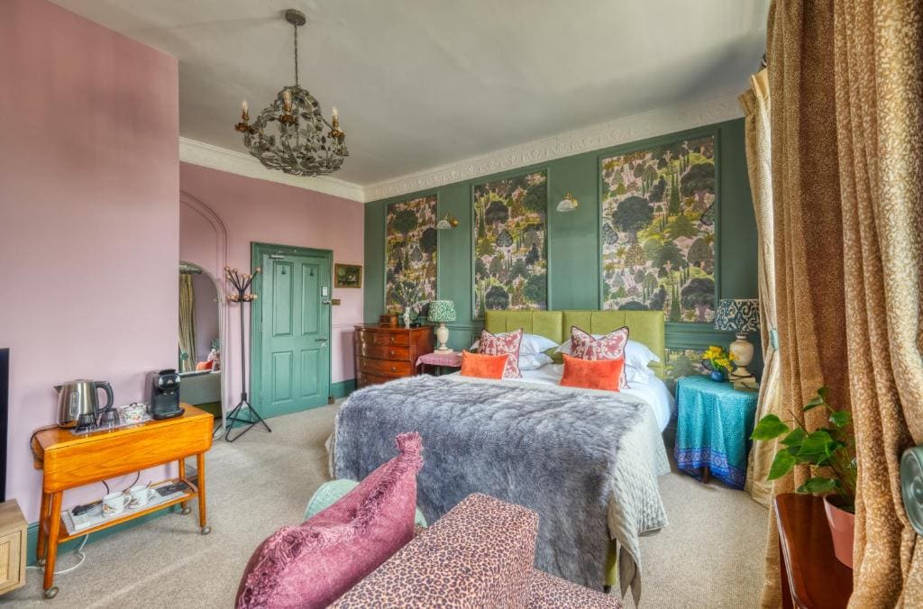 Deluxe Triple Room room - Image 3