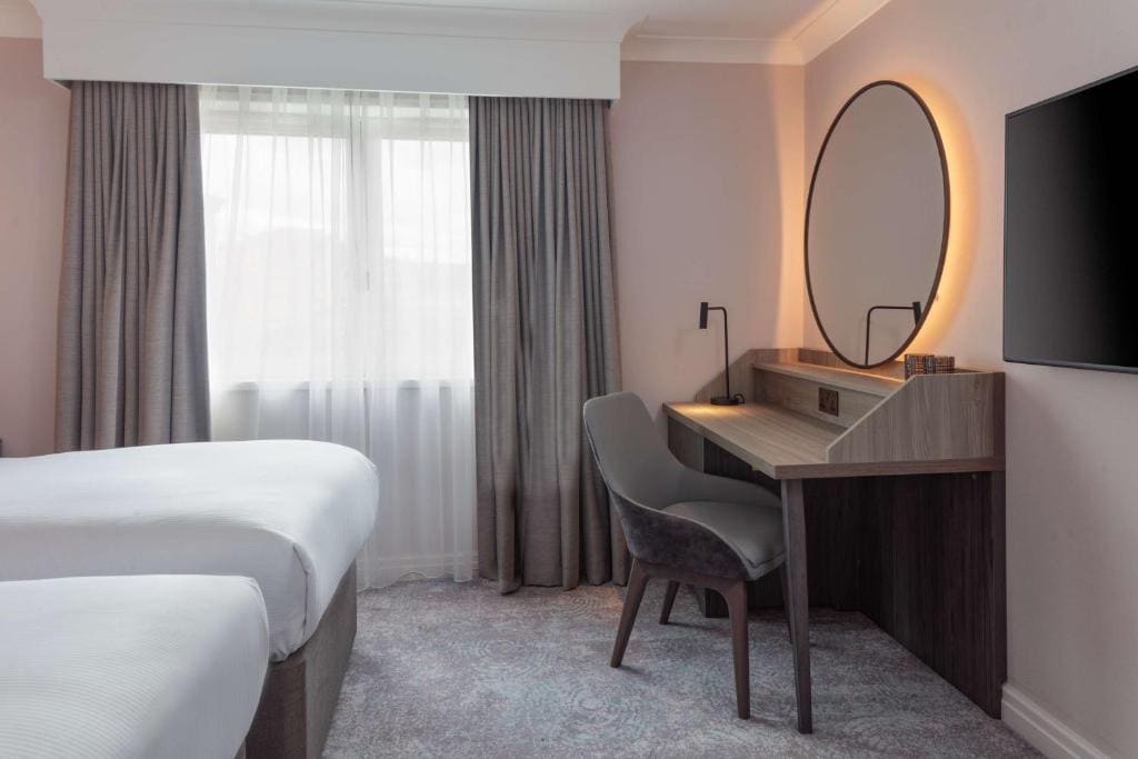 Superior Twin Room room - Image 1