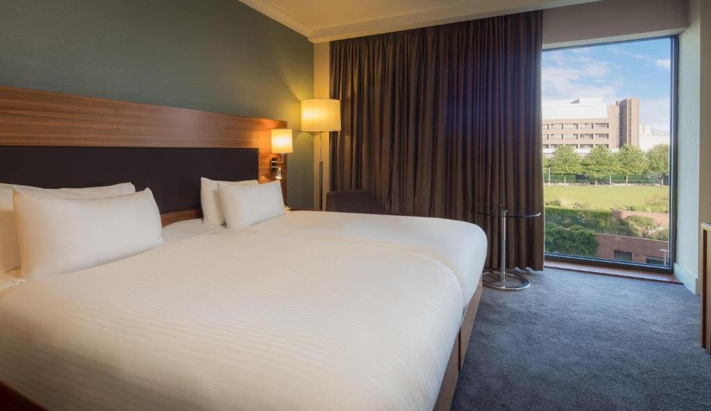 Deluxe King Room room - Image 2