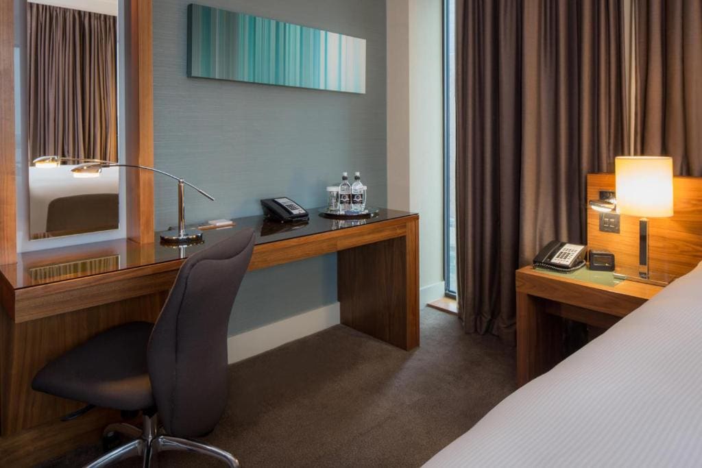 Executive King Room room - Image 2