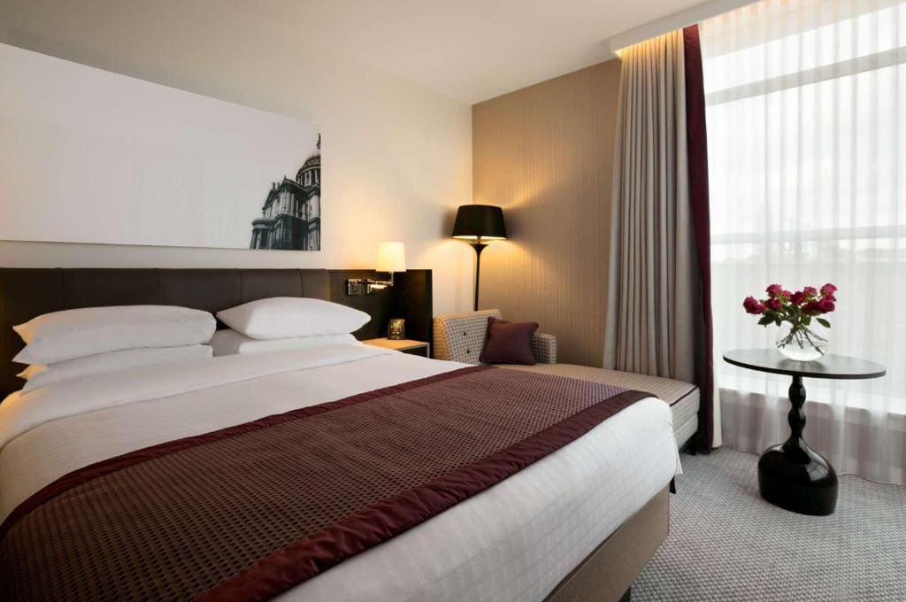 Executive King Room - Lounge Access room - Image 2