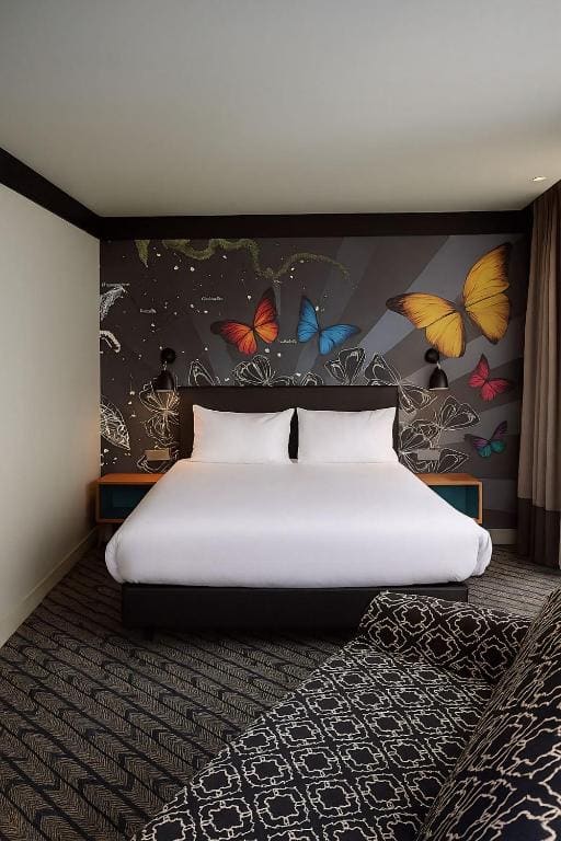 Double Room with Sofa Bed - Disability Access room - Image 2