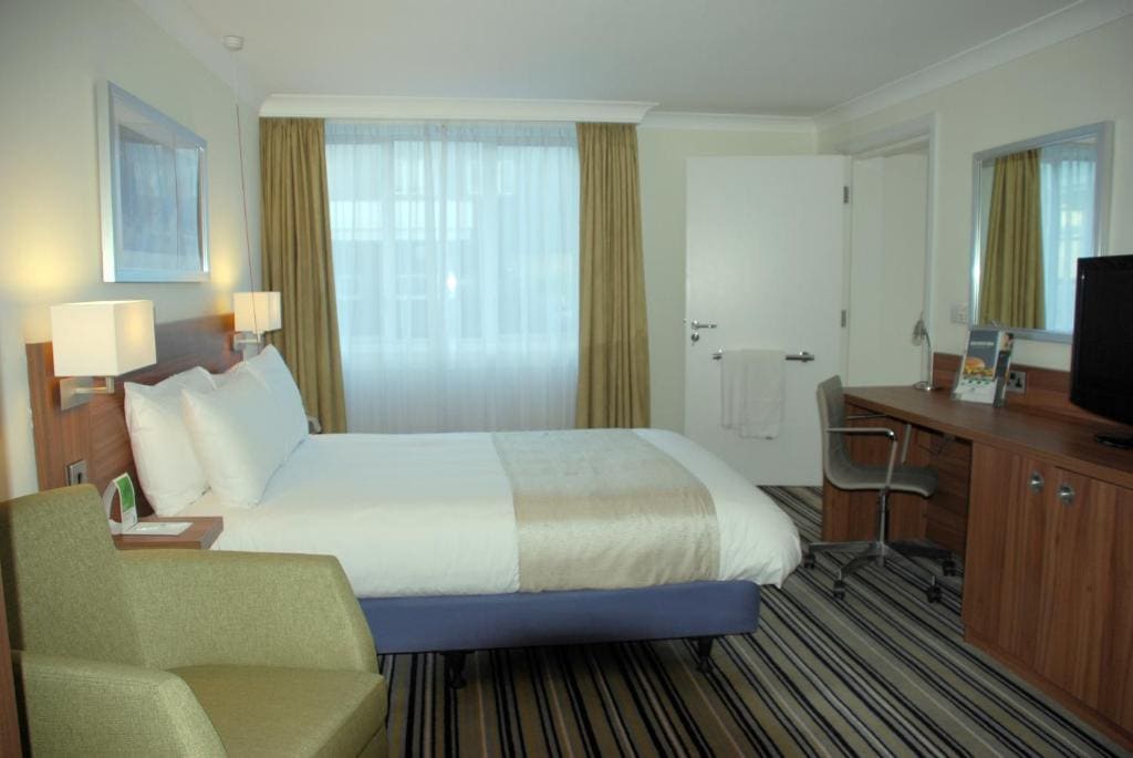 Standard Double Room - Disability Access room - Image 1