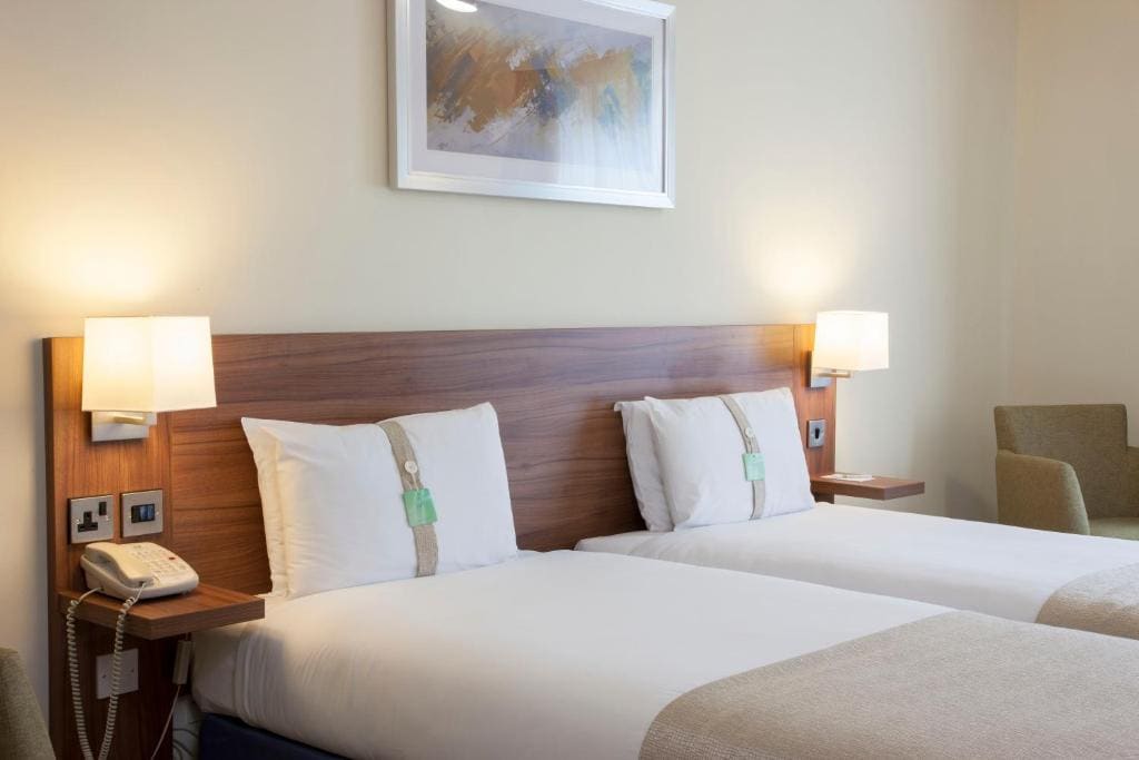 Standard Room with Two Single Beds room - Image 1