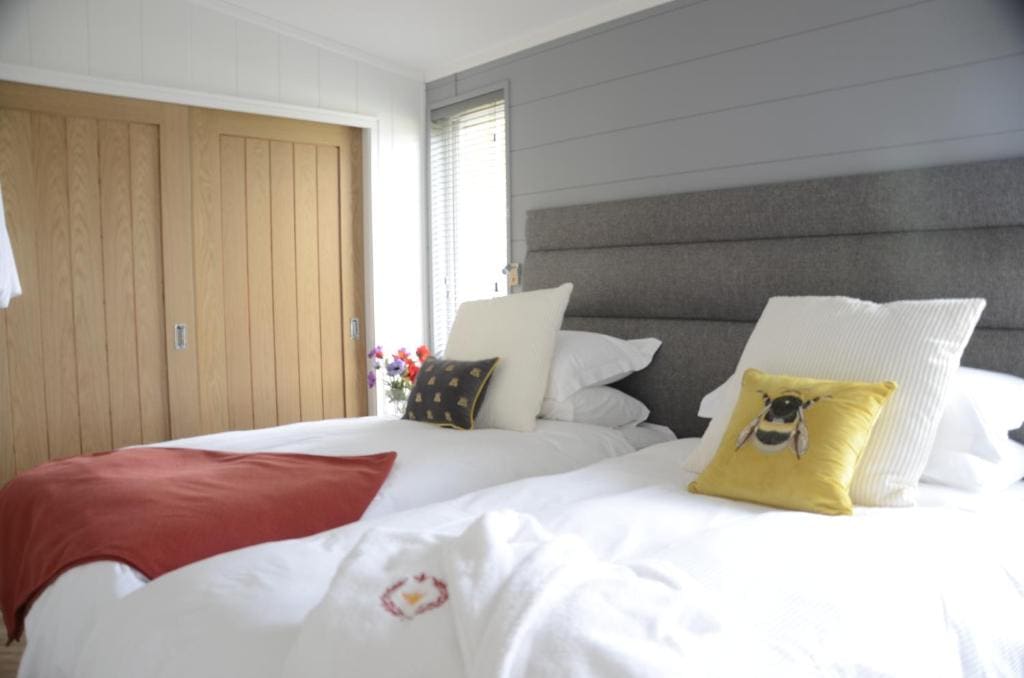 Superior Apartment room - Image 3