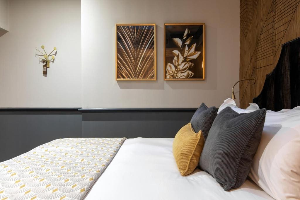 Superior Double Room room - Image 1