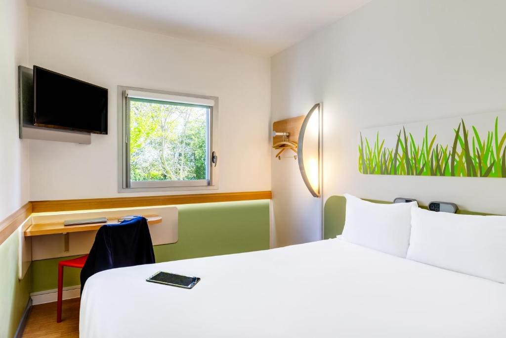 Classic Double Room room - Image 2