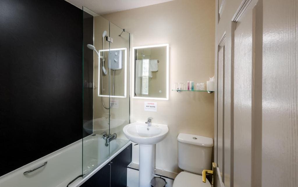 Standard Double Room room - Image 2