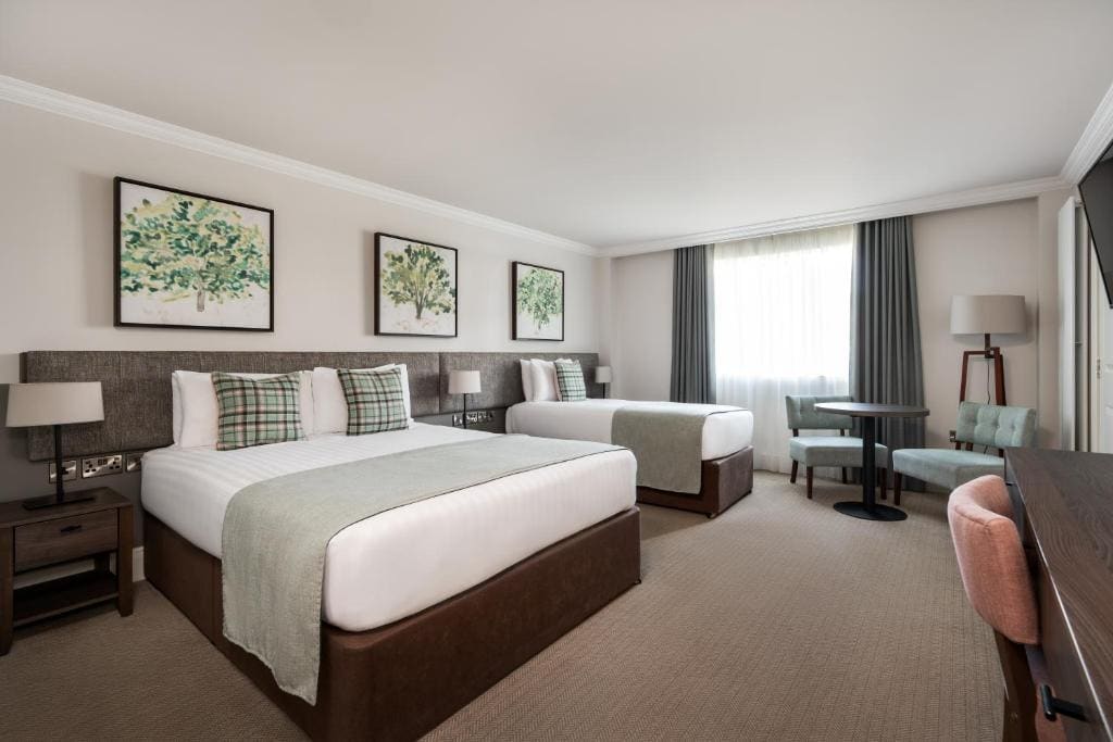 Deluxe Triple Room room - Image 1