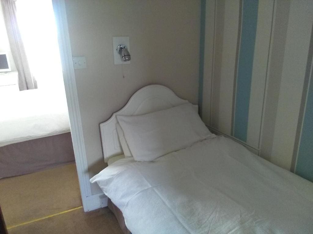 Family Room with Sea View room - Image 2