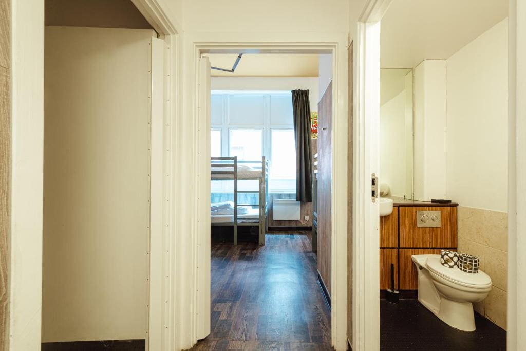 Bed in 10-Bed Mixed Dormitory Room room - Image 2
