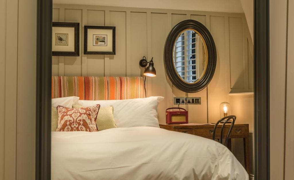 Cozy room - Image 2