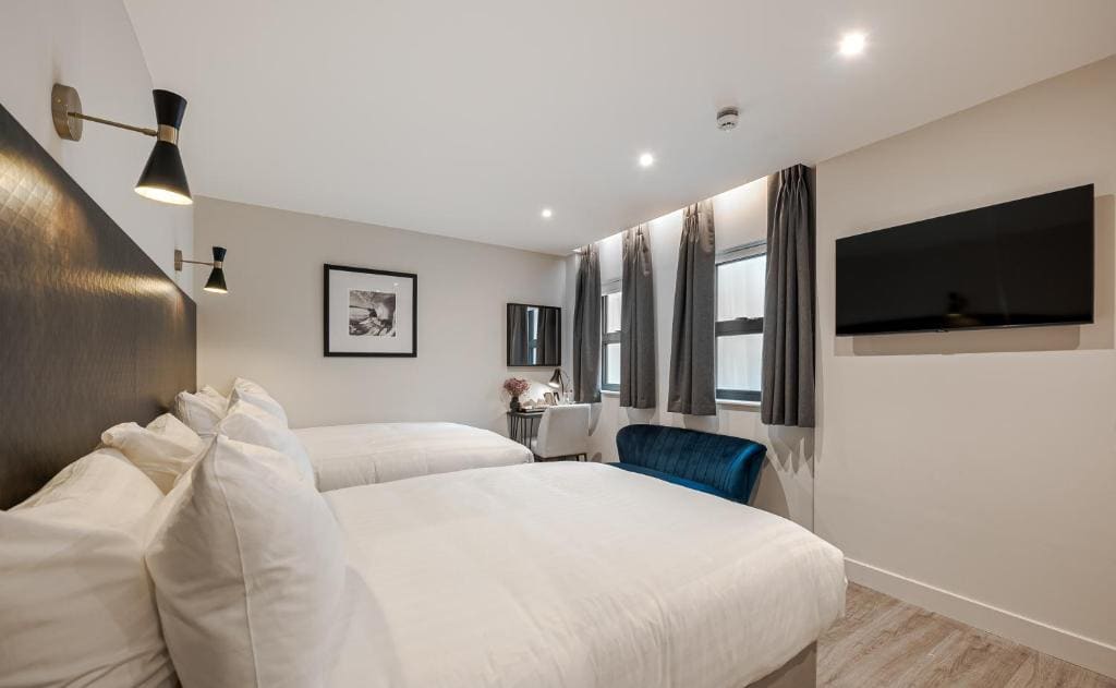 Small Double Room room - Image 3