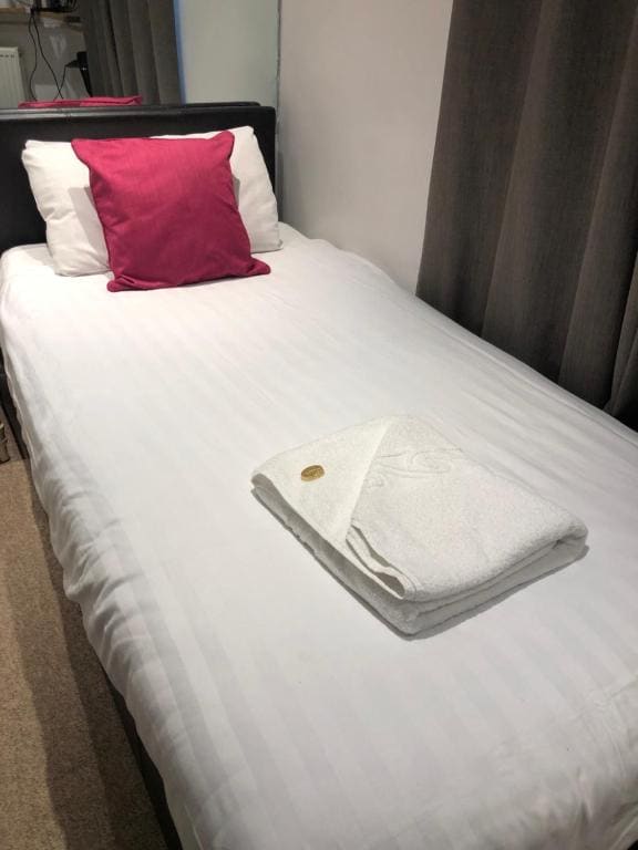 Economy Single Room room - Image 1