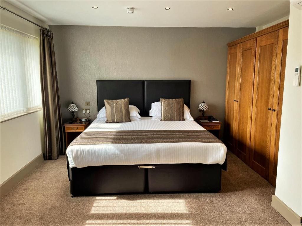 Suite room - Image 2