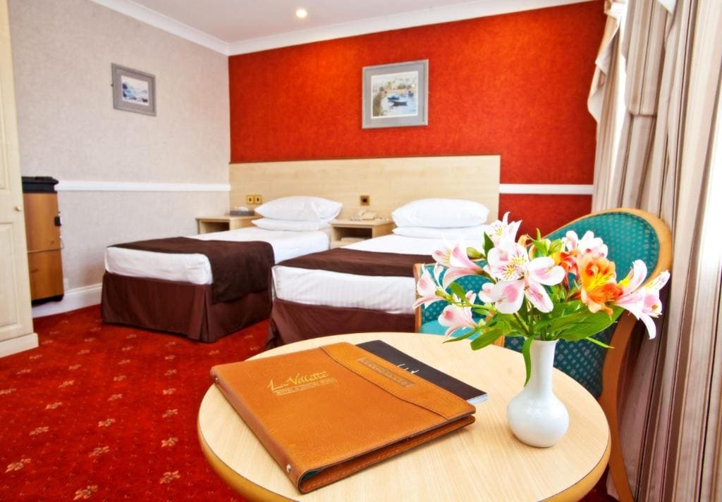 Twin Room room - Image 2