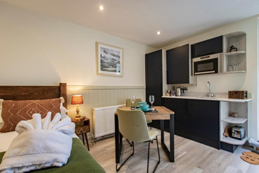 The Ghyll Head Pod (Pet friendly) room - Image 2