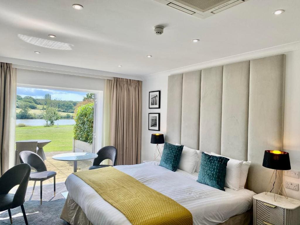 Deluxe Double Room room - Image 1