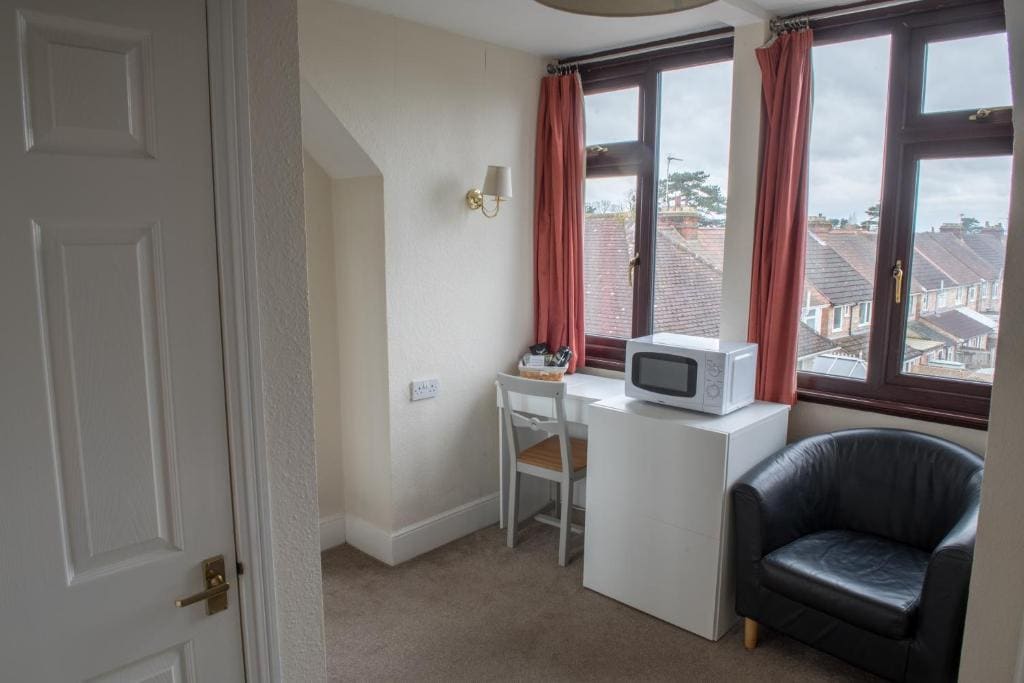 Standard Double Room room - Image 3