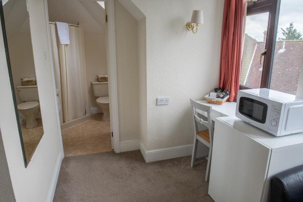 Standard Double Room room - Image 2
