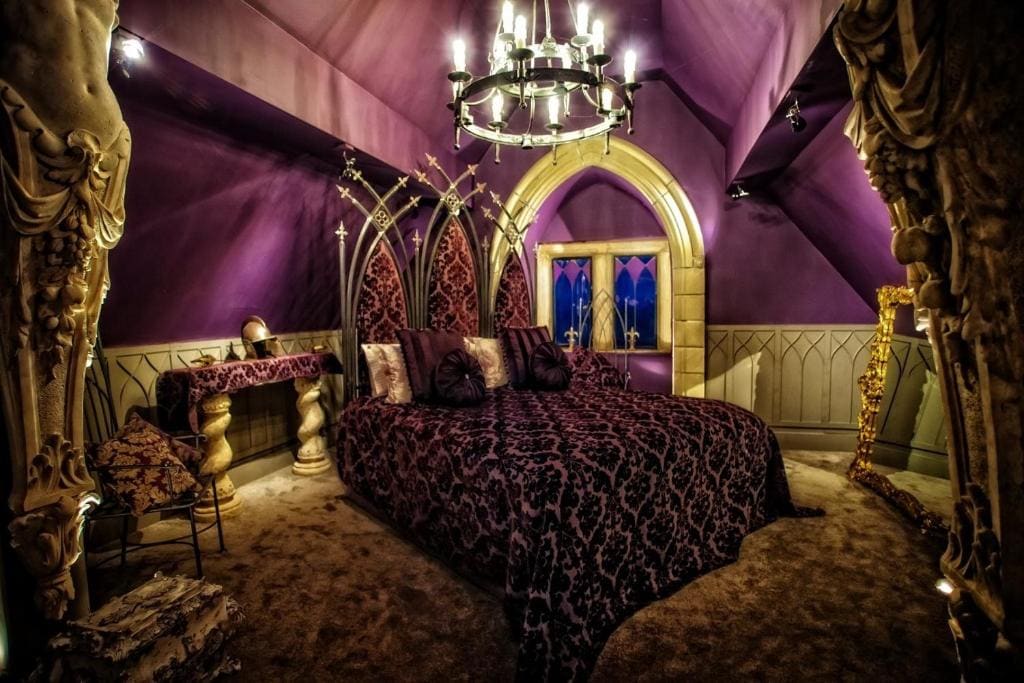 King Suite room - Image 3
