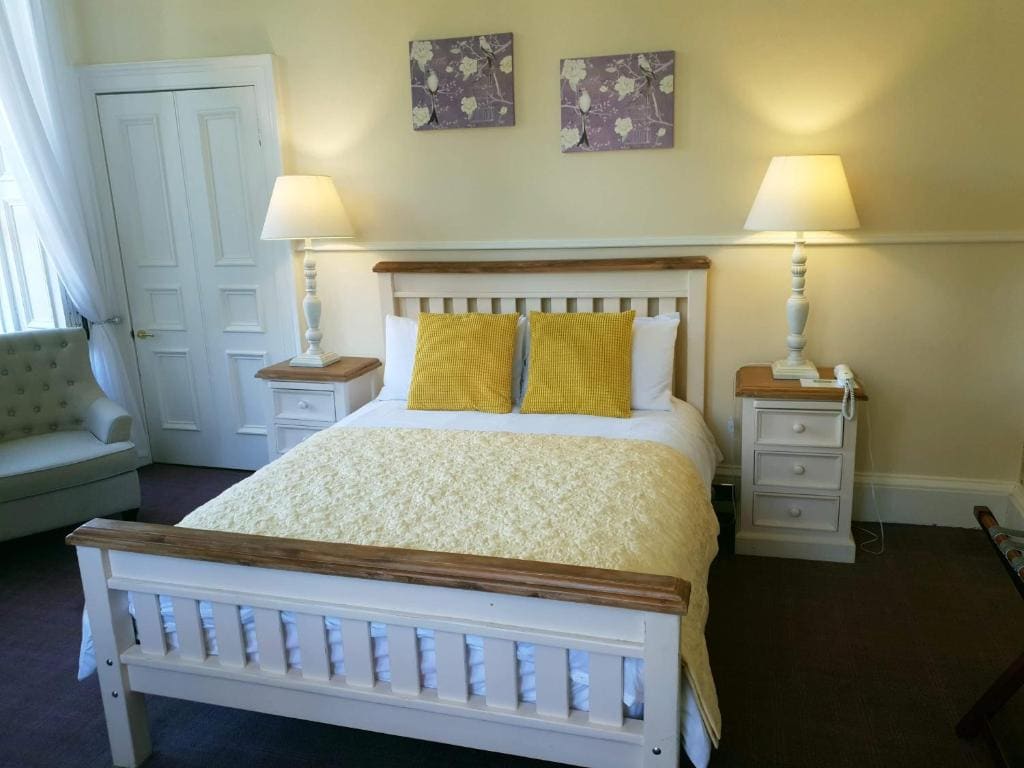 Superior King Room room - Image 3