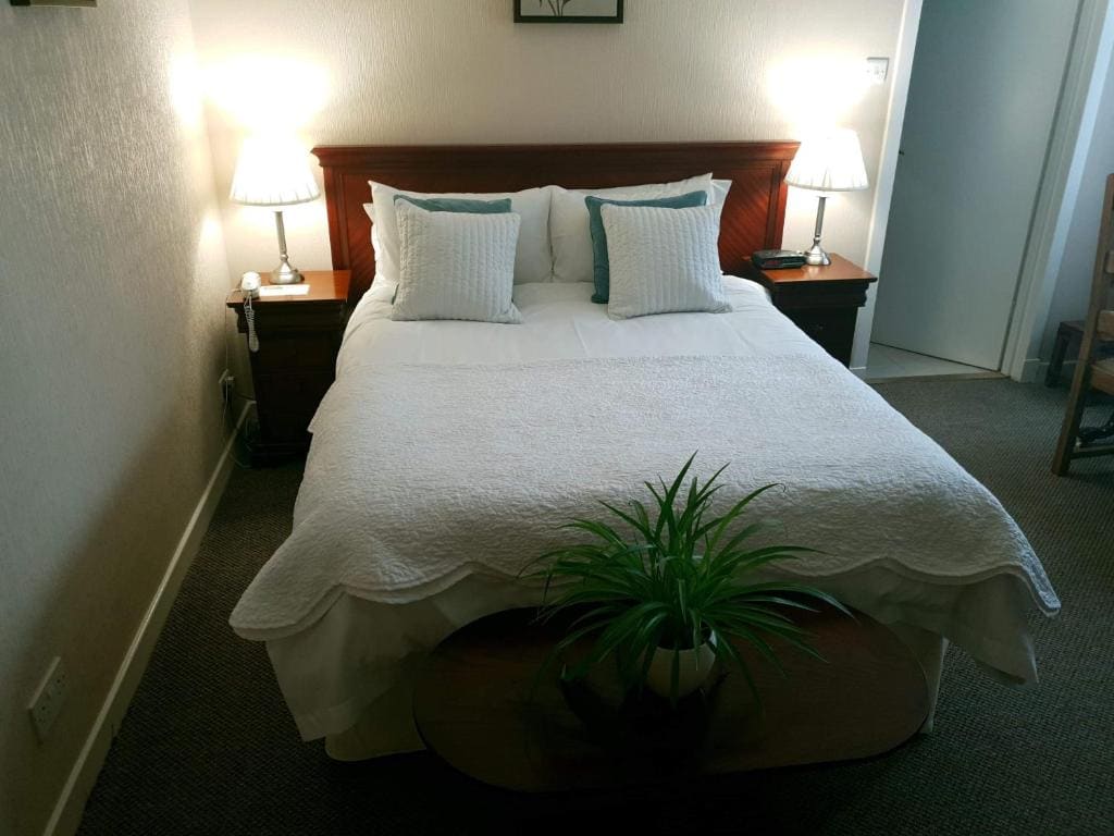 Budget Double Room room - Image 3