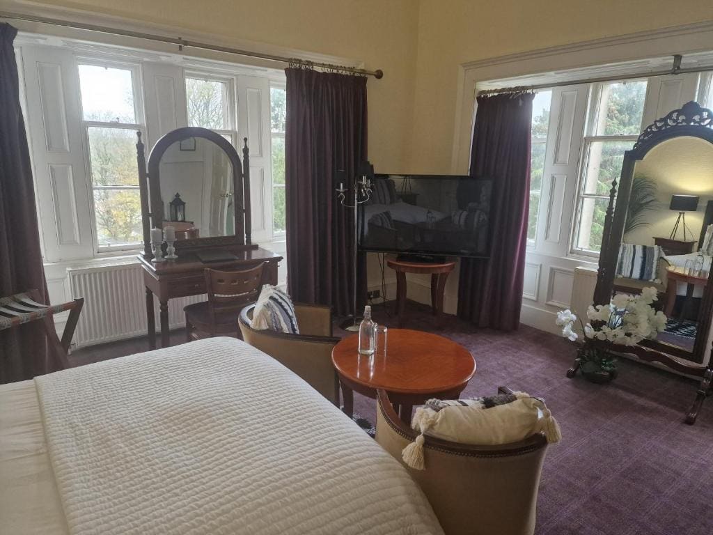 Tower room - Image 3