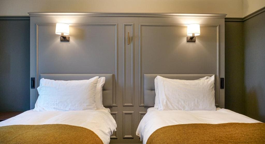 Superior Double Room room - Image 3