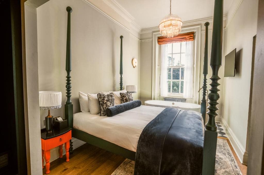 Master Suite – Cressy Marks room - Image 2