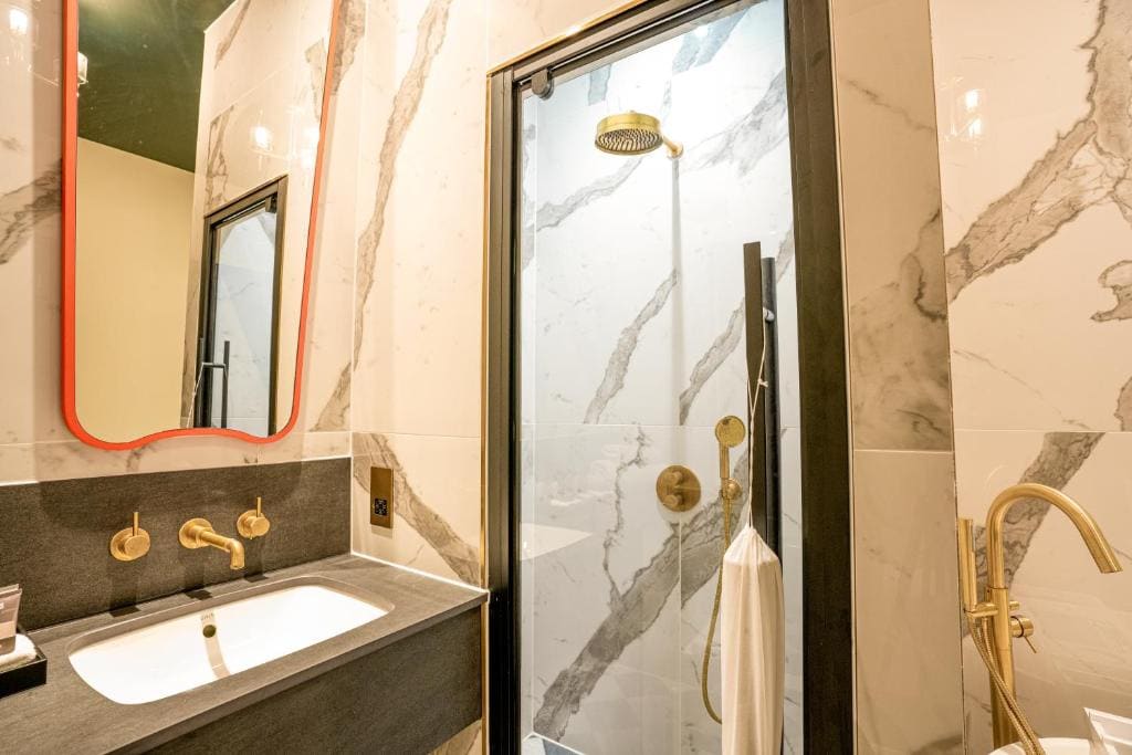 Family Suite – Rokeby room - Image 2