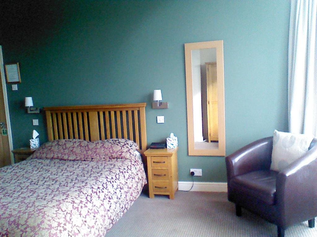 Double Room with Private Bathroom room - Image 3