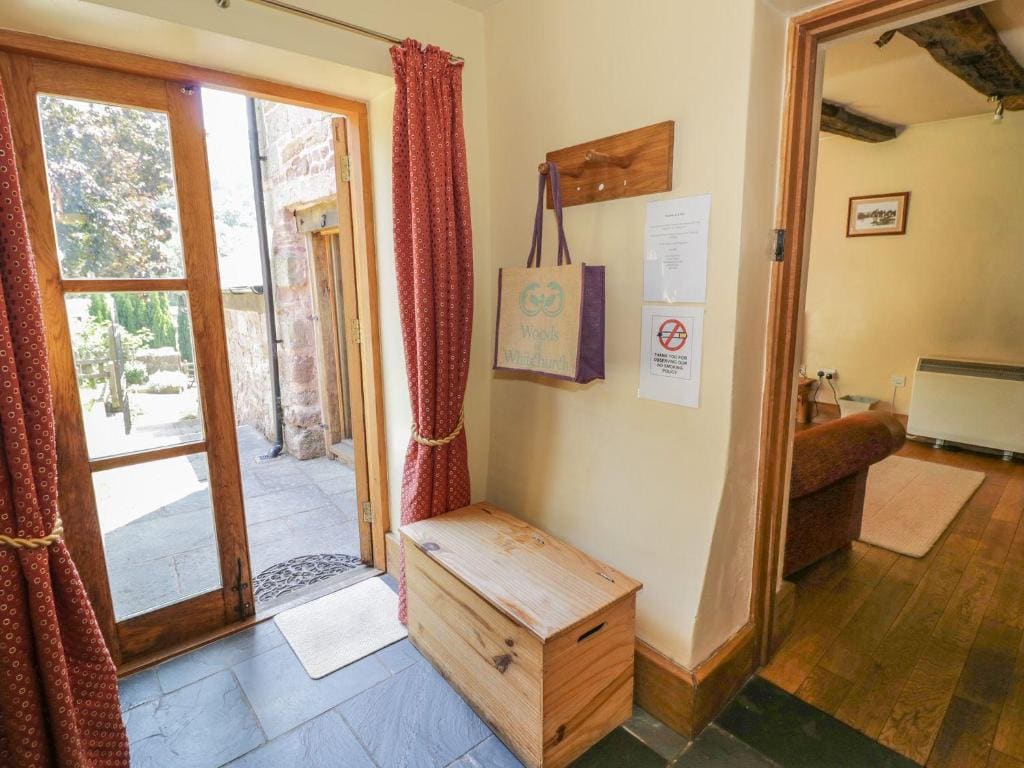 Apartment with Terrace room - Image 3
