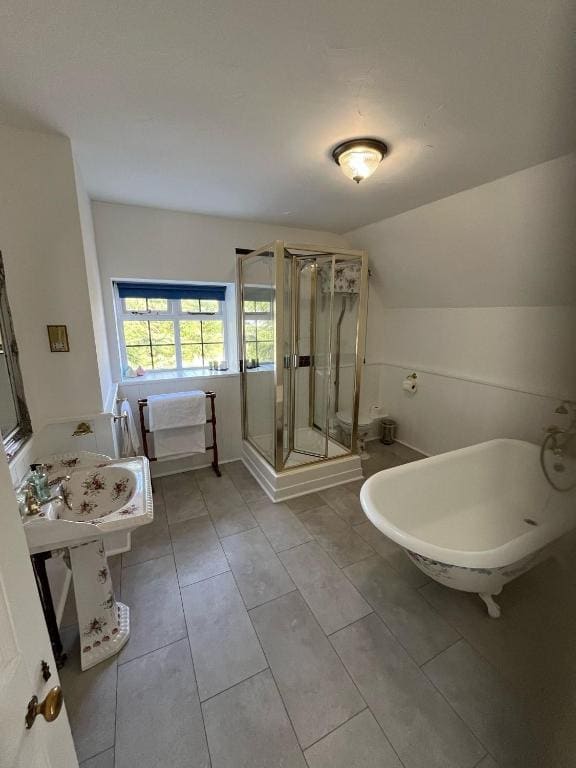 Family Room with Bath room - Image 2