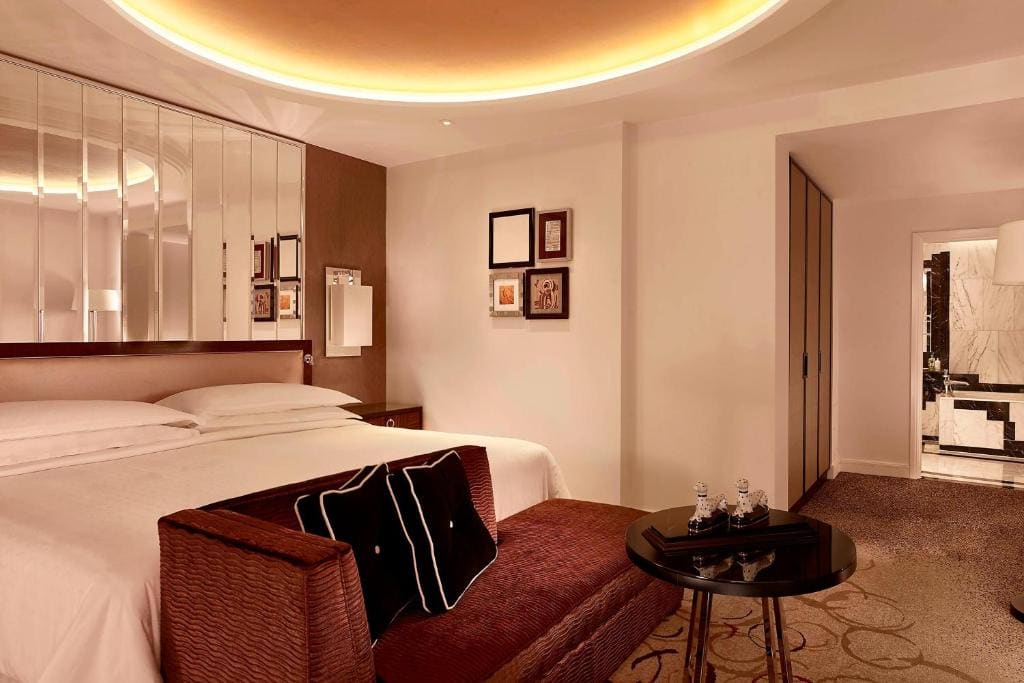 Club King Room - Club Lounge Access room - Image 1