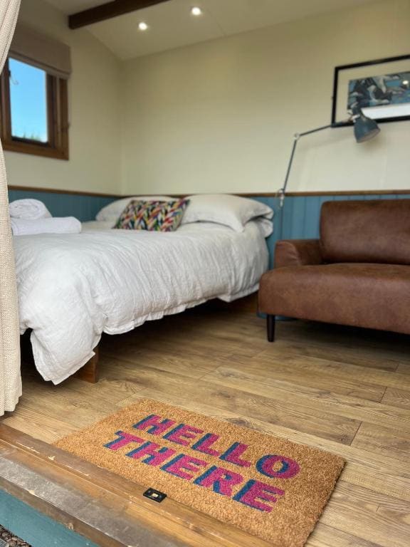 The Shetland room - Image 3