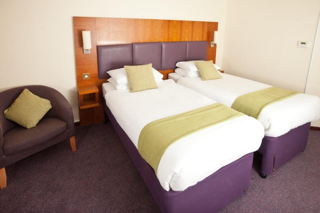 Standard Twin Room room - Image 2