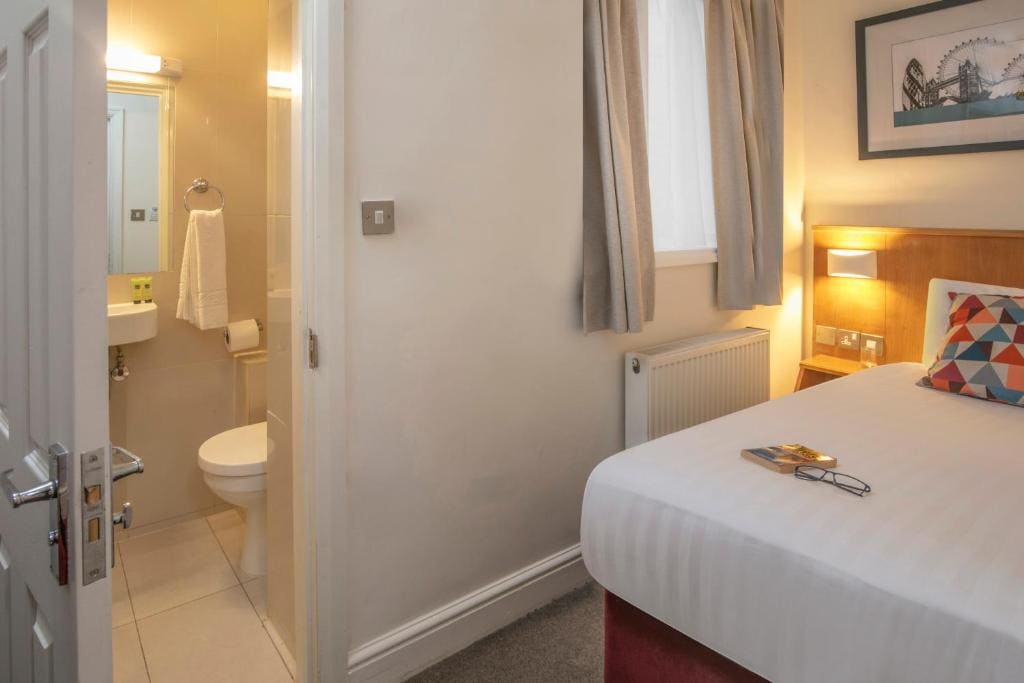 Standard Single Room - Non-Smoking room - Image 2