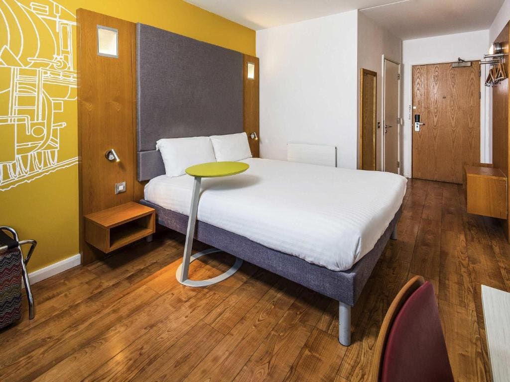 Queen Room room - Image 2