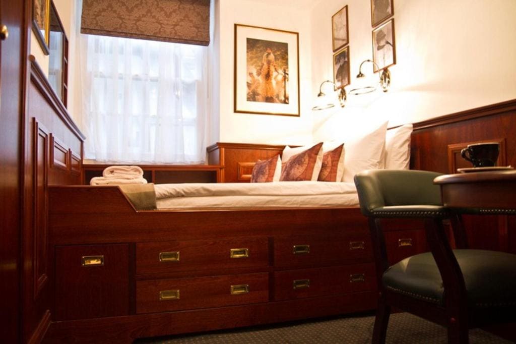 Classic Double Room room - Image 2