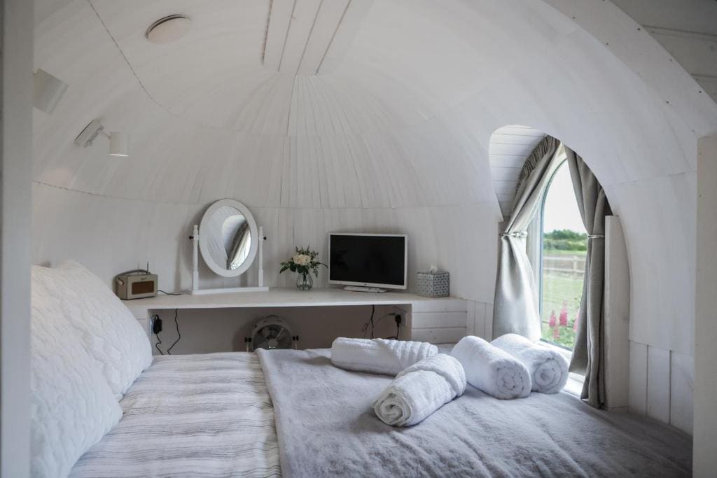 King Room with Garden View room - Image 1