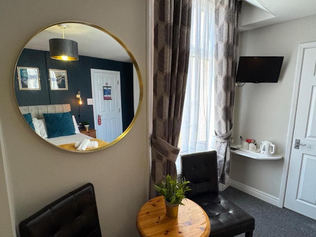 Double Room - Ground Floor room - Image 1
